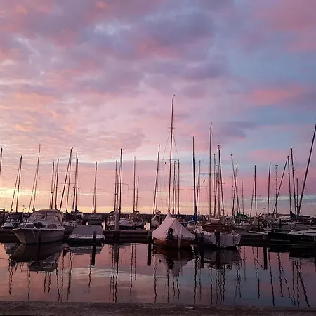 Barth-tor-zum-darss-zingst-b Appartement Barth